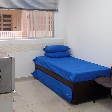 Suite Estudio Office No Coracao Do Gonzaga Em Santos Exterior foto